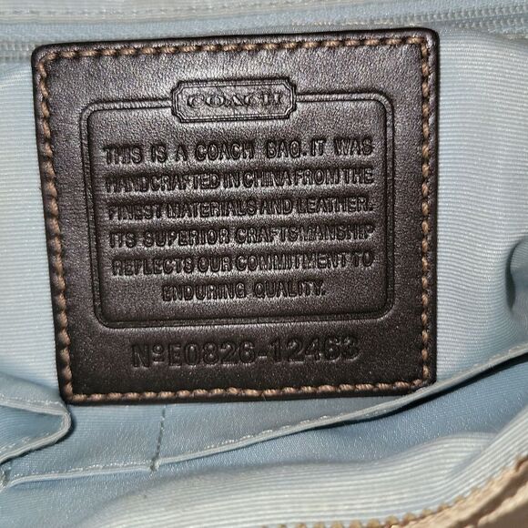 Vtg Coach Signature Shoulder Tote Purse Pockets Pouches Twist Lock Blue Interior - Picture 11 of 16